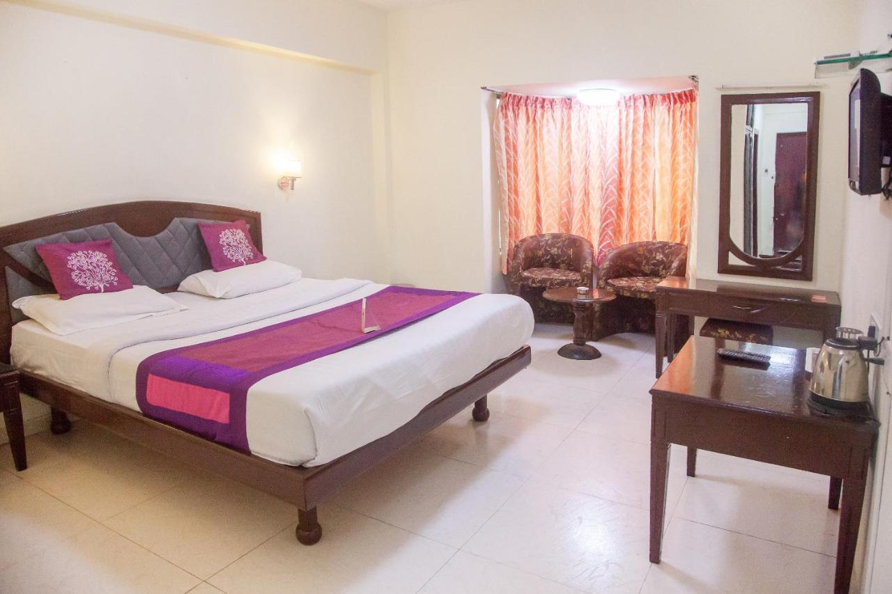 OYO 12357 Hotel Nilgiris Inn Ooty Buitenkant foto