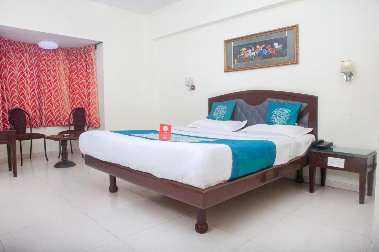 OYO 12357 Hotel Nilgiris Inn Ooty Buitenkant foto